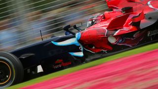 Toro Rosso - Trotz Chassissharing mit RBR keine Chance, aber das galt ja auch für das Schwesterteam. Fahrer setzten wie erwartet keine Glanzlichter. Da muss mehr kommen. Standen im Schatten der beiden Hauptkonkurrenten Spker und Super Aguri., Foto: Sutton