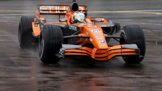 Spyker - Vom Regengott zum Bruchpilot: Adrian Sutil bewies auch in Monaco, dass er richtig schnell ist...aber noch zu viele Fehler macht. Auch Christijan Albers sah die Zielflagge nicht. Spyker hoffte auf Regen. Der kam nicht. So war alles wie immer., Foto: Sutton