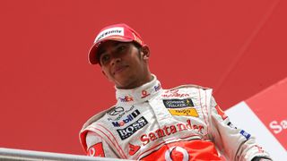 L'Équipe: Hamilton tanzt Samba. , Foto: Sutton