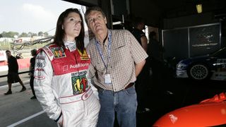 Katherine Legge: Kein gutes Qualifying für mich. Meine Bremsen waren wohl noch nicht warm genug, als ich Kurve 2 angebremst habe. Die Reifen haben blockiert. Wenn es an dieser Stelle passiert, gibt es leider kein Halten mehr. Schade., Foto: Audi