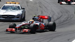 As: "Hamilton wurde dank der Fia Zweiter.", Foto: Sutton