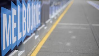 Für den Saisonauftakt in Australien hat Motorsport-Magazin.com einige interessante Zahlen zusammengestellt. Welche das sind, lesen Sie auf den folgenden Seiten., Foto: Sutton