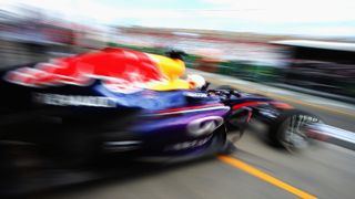 Sebastian Vettel, Red Bull, P1: "Heute ist alles glatt gelaufen, die Balance war gut und es gab keine Probleme mit dem Auto. Nach den vielen Kilometern, die wir bei den Testfahrten abgespult haben, war es schön, wieder auf der Strecke zu sein - der Kurs wird nicht einfacher, er ist eine echte Herausforderung. Der weiche Reifen hält nicht sehr lange, aber der harte ist gut fürs Rennen. Morgen gibt es wahrscheinlich wechselnde Bedingungen, da wir noch nicht einschätzen können, wie das die Reifen und die Balance des Autos beeinflusst, müssen wir bereit sein, Dinge zu ändern.", Foto: Red Bull
