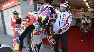 Acht Deutsche reisten nach Phillip Island. Die Rennen am Sonntag konnten nur sieben in Angriff nehmen, da Stefan Bradl seinen Comebackversuch schon am Freitag abbrechen musste. Motorsport-Magazin wirft einen Blick auf die Leistung der Deutschen., Foto: LCR Honda