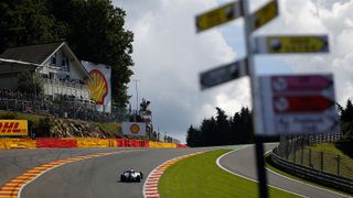 Die zweite Saisonhälfte begann, wie die erste geendet hatte: Mit einem spannenden Rennen, an dessen Ende Daniel Ricciardo ganz oben auf dem Podest stand. Motorsport-Magazin.com präsentiert die Statistiken zum Grand Prix in Spa-Francorchamps., Foto: Sutton