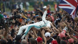 Die Silverstone-Spezialisten schlagen 2019 wieder zu: Lewis Hamilton holt sich endlich den Heim-Rekord. Kimi Räikkönen kann nicht aufhören, Punkte zu holen. Andere, wie Sebastian Vettel oder Haas, jagen lieber Negativ-Bestmarken. Die Statistik-Sammlung zum Großbritannien-GP., Foto: LAT Images