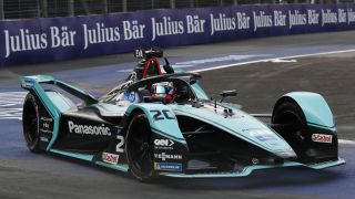 Mitch Evans (1.): "Das Ergebnis ist ein Beweis für die harte Arbeit, die das Team seit unseren Problemen in Santiago gleistet hat. Was für ein brillantes Wochenende für das Team. Es ist großartig, dass ich die Pace des Autos nicht nur auf einer Runde, sondern im ganzen Rennen unter Beweis stellen konnte. Nach einem engen Überholmanöver gegen Andre Lotterer in der ersten Kurve habe ich die Führung übernommen. Danach habe ich mich auf mein Rennen konzentriert und darauf, so effizient wie möglich zu sein. Wir haben an diesem Wochenende unsere Pace gezeigt und der Plan ist nun, dies im Saisonverlauf zu wiederholen.", Foto: LAT Images