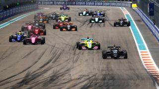 W Series vor dem Aus? Frauen-Rennserie in Geldproblemen