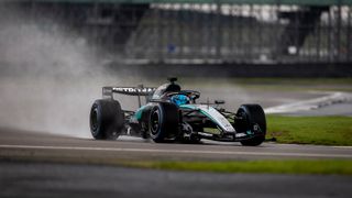 Motorstreit lässt F1 zittern